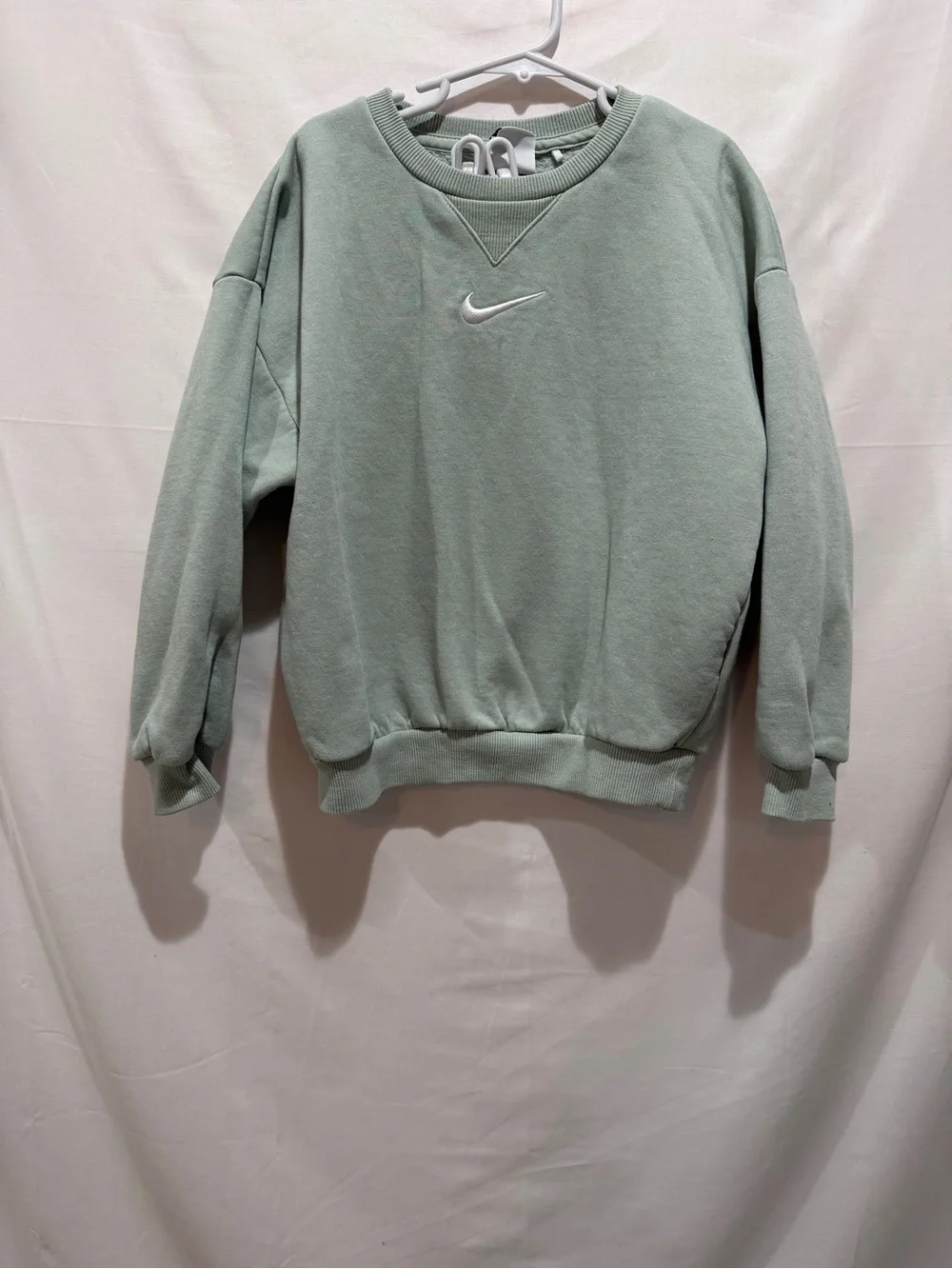 Nike Kids Mint Green Sweatshirt & Jogger Set - Light Green